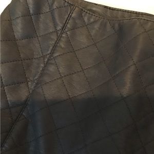 Quilted pleather skirt
